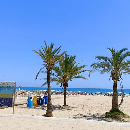 Mare De Deu, Vivienda Vacacional Para Familias Y Mayores De 25 Anos En El Grao De Gandia-Playa Playa de Gandia Exterior photo