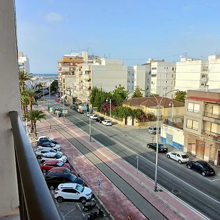 Mare De Deu, Vivienda Vacacional Para Familias Y Mayores De 25 Anos En El Grao De Gandia-Playa Playa de Gandia Exterior photo